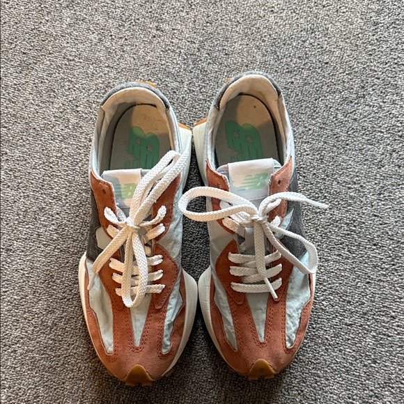 Women's New Balance 327 - 7.5 US - Sky Blue/Charcoal/Burnt Orange - Picture 2 of 4